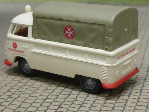 1/87 Brekina # 0785 VW T1 b Malteser Pritsche
