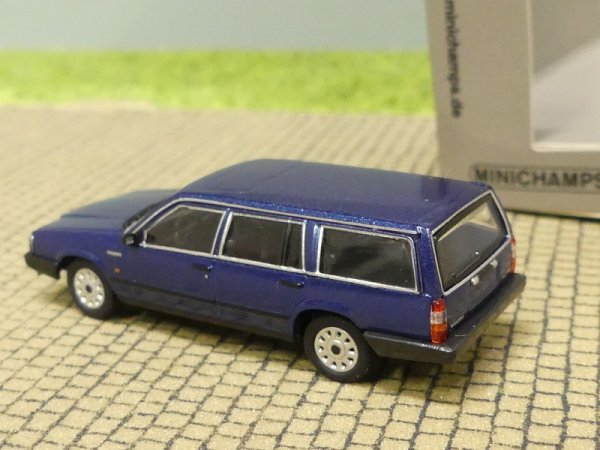1/87 Minichamps Volvo 740 GL Break 1986 dunkelblau metallic 870 171710