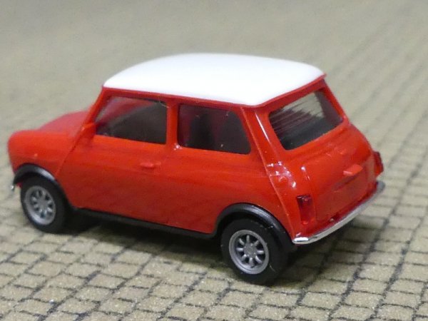 1/87 Herpa Mini rot, Dach weiß 021104