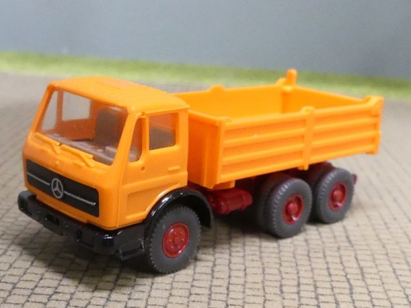 1/87 Wiking MB NG 3achs Kipper orange 473
