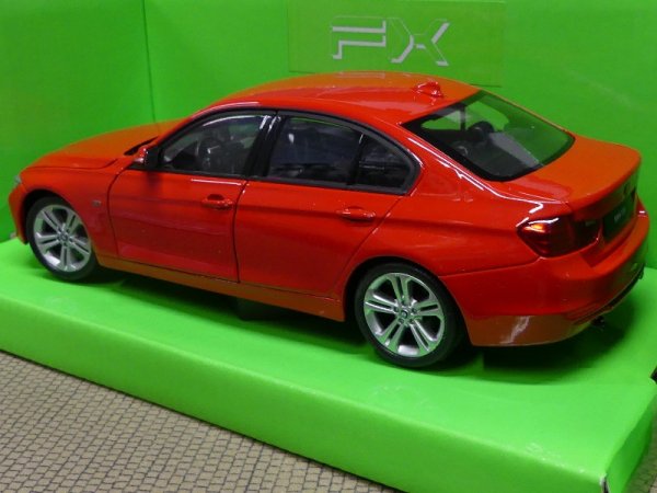 1/24 Welly BMW 335 rot 24039