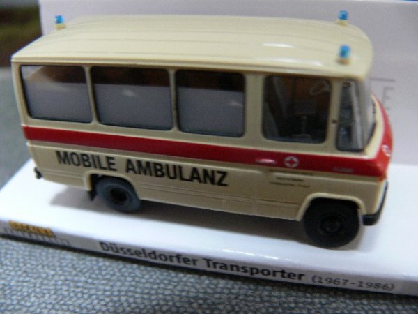 1/87 Brekina MB O 309 DRK Mobile Ambulanz 36705
