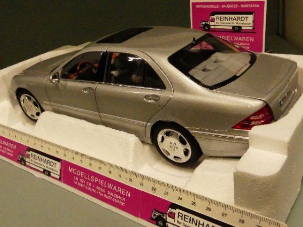 1/18 Norev MB S-Klasse S600 1998 silber 183810