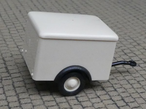 1/87 Brekina 1-Achs Anhänger elfenbein 55914