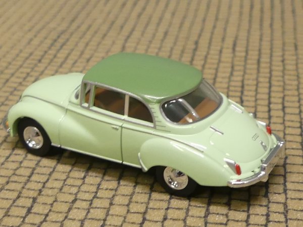 1/87 Brekina Auto Union 1000S hellgrün Dach grün 28000