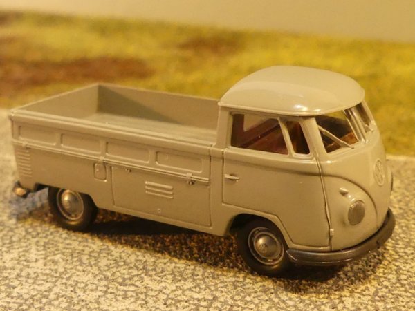 1/87 Brekina # 1615 VW T1 b Pritsche grau 32958