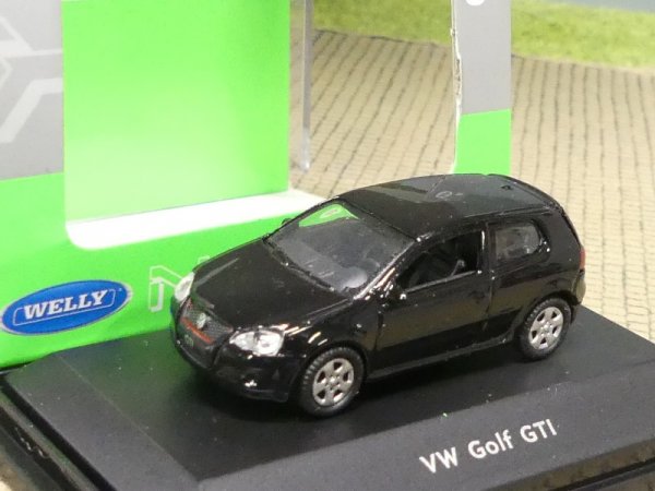 1/87 Welly VW Golf V GTi schwarz 73120