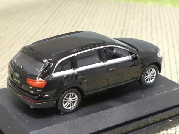 1/87 Welly Audi Q7 schwarz 73121