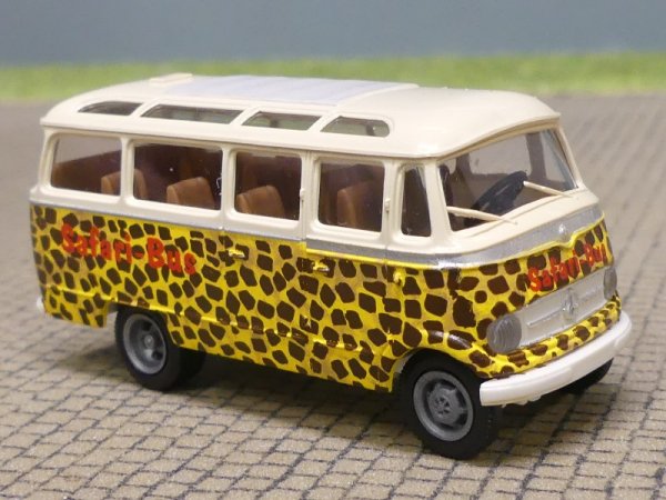 1/87 Brekina MB 319 Safari Bus Panoramabus