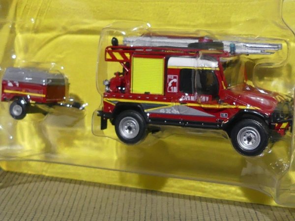 1/43 IXO UMM ALTER VPI Pompiers Feuerwehr KL015