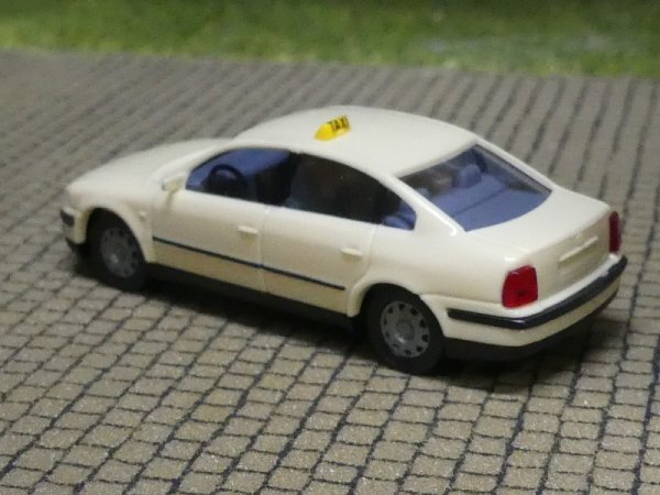 1/87 AWM VW Passat TAXI 0757