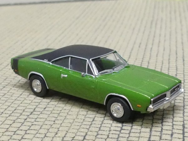 1/87 Brekina Dodge Charger grünmetallic/schwarz 18002