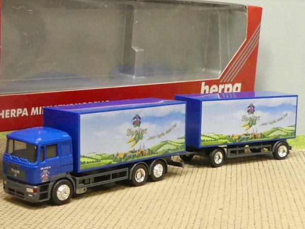 1/87 Herpa MAN F2000 Spalter Premium Bier Koffer-Hängerzug 147958