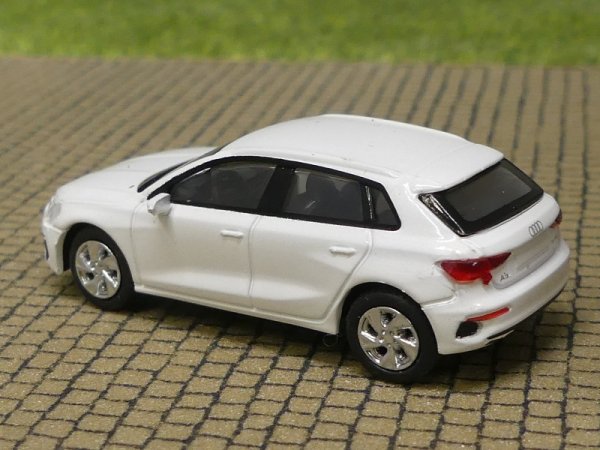 1/87 PCX Audi A3 (8Y) arkona weiss 870556