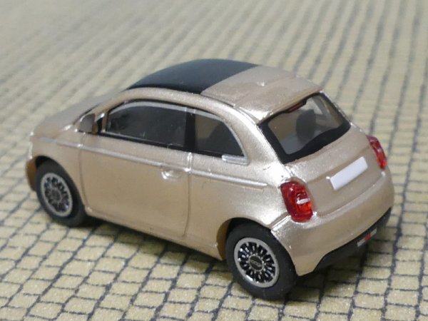 1/87 PCX Fiat 500e gold metallic 870560