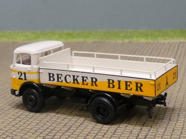 1/87 Brekina MB 328 Becker Bier Pritsche
