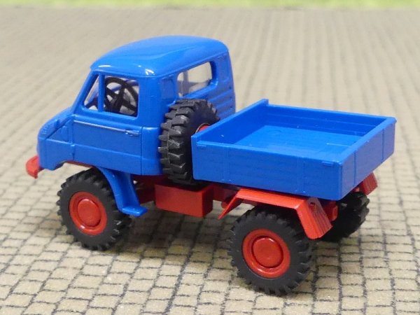 1/87 Brekina Unimog 411 blau/rot Sondermodell Reinhardt