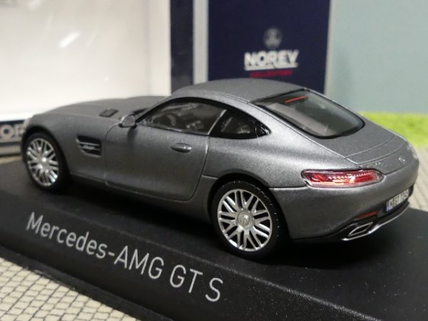 1/43 Norev MB AMG GTS 2015 grau matt metallic 351350