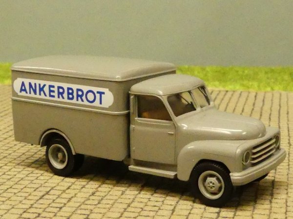 1/87 Brekina Hanomag L28 Ankerbrot Wien
