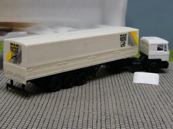 1/87 Herpa MAN F90 MAN Super Truck Planen Sattelzug