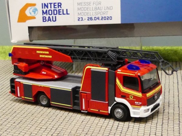 1/87 Herpa MB Atego 13 Feuerwehr Dortmund Drehleiter Intermodellbau 2020