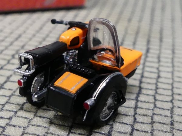 1/87 Herpa MZ 250/2 mit Beiwagen orange 053433-005