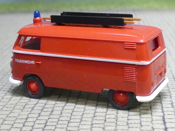 1/87 Brekina # 1262 VW T1b Feuerwehr Kasten