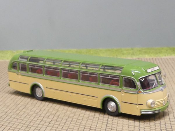 1/87 Brekina MB 6600 H Deutsche Bundespost grün beige Sondermodell 20. Post-Serie 018077