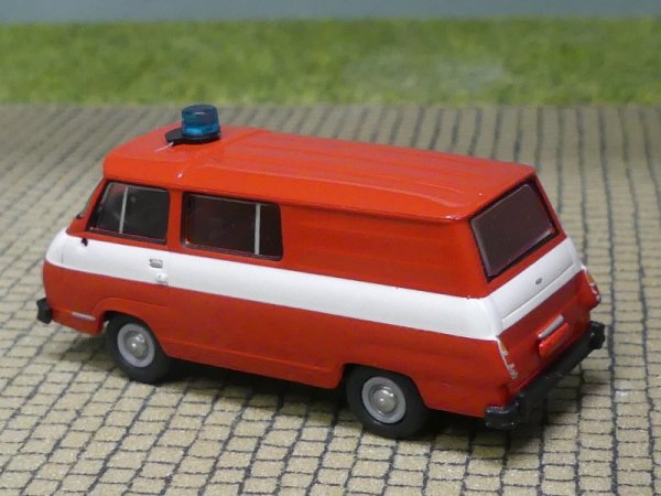1/87 Brekina Skoda 1203 Halbbus FEUERWEHR 30812
