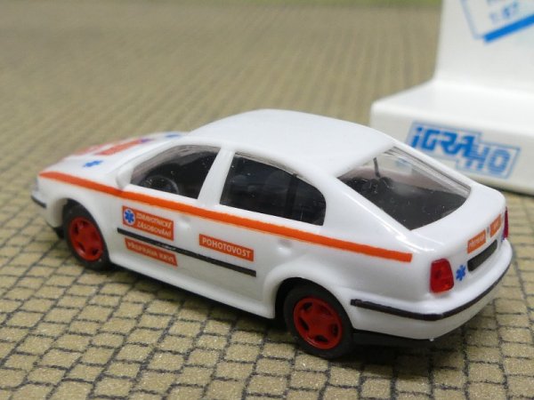 1/87 Igra Skoda Octavia Notarzt Tschechien 952