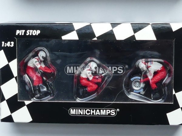 1/43 Minichamps Panasonic F1 Rear Tyre Change Set Pit Stop 343 100063