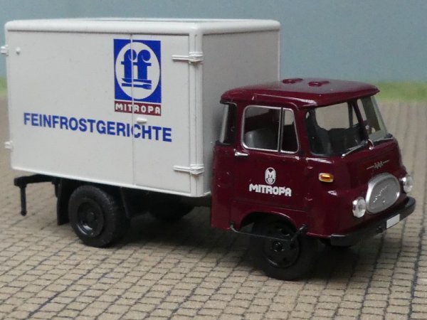 1/87 Brekina Robur LO 2500 Mitropa Feinkostgerichte Koffer-LKW