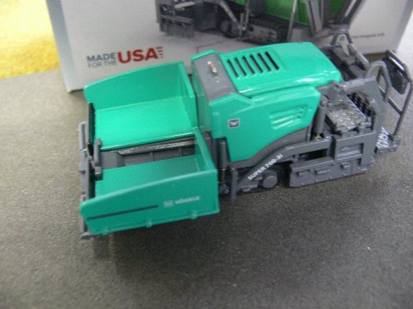 1/50 Conrad Vögele Super 700-3 Raupenfertiger Deckenfertiger 2519/1
