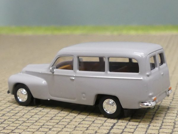 1/87 Brekina Volvo Duett Kombi grau 29302