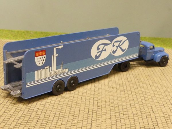 1/87 Brekina Ford FK 3500 Autotransporter