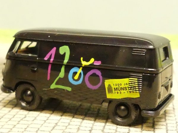 1/87 Brekina # 0290 VW T1 b 1200 Jahre Münster Kasten