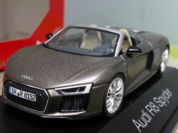 1/43 Herpa Audi R8 Spyder argusbraun matt 924603 SONDERPREIS 13,73 €