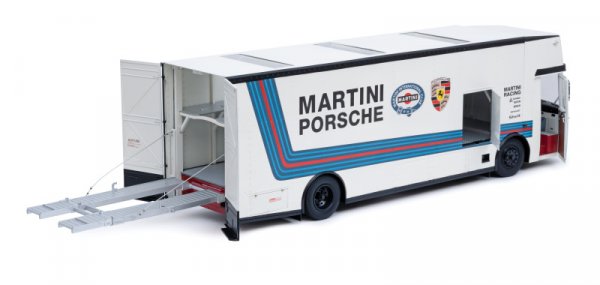 1/18 Schuco MB O 317 Renntransporter Porsche Martini Racing 450032400