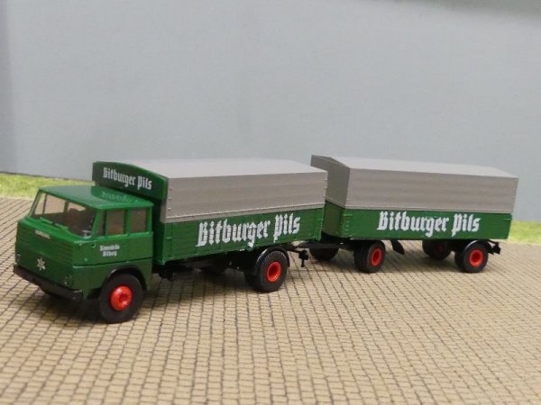 1/87 Brekina Henschel HS 16 Bitburger Pils Planen-Hängerzug