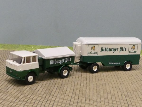 1/87 Brekina Henschel HS 16 Bitburger Pils Zugmaschine + Kühlkoffer Anhänger