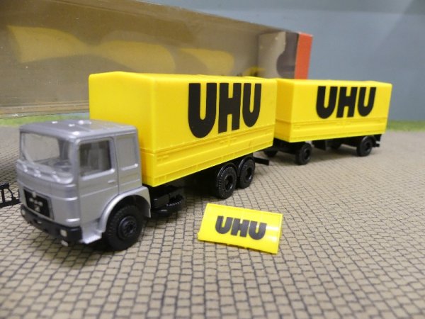 1/87 Albedo MAN F80 UHU Planen-Hängerzug