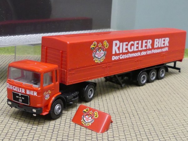 1/87 Albedo MAN F80 Riegeler Bier Planen-Hängerzug