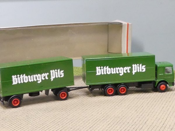 1/87 Albedo MAN F80 Bitburger Pils Koffer-Hängerzug