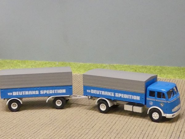 1/87 Brekina MB 334 Deutrans Spedition VEB Planen-Hängerzug