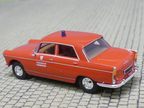 1/87 Brekina Peugeot 404 Feuerwehr Saarbrücken
