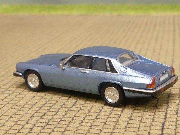 1/87 PCX Jaguar XJ-S blau metallic 870330