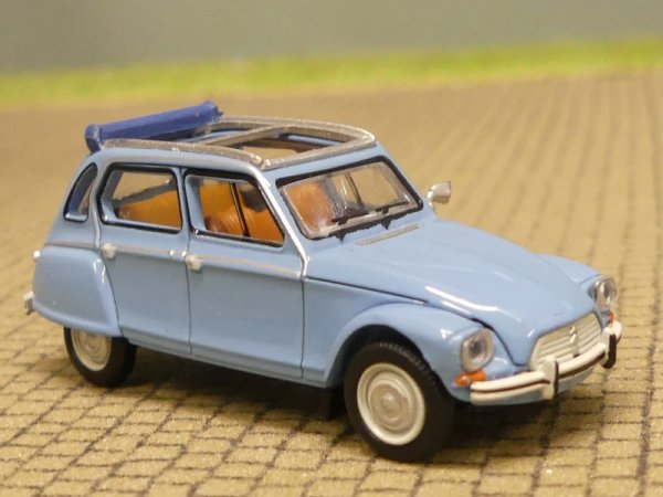 1/87 Brekina Citroen Dyane hellblau offen 14262