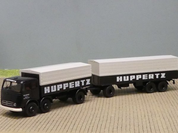 1/87 Brekina MB 333 Huppertz Köln Planen-Hängerzug