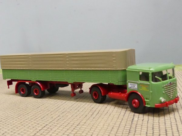 1/87 Brekina Büssing LS 11 Wandt Spedition Braunschweig Planen-Sattelzug
