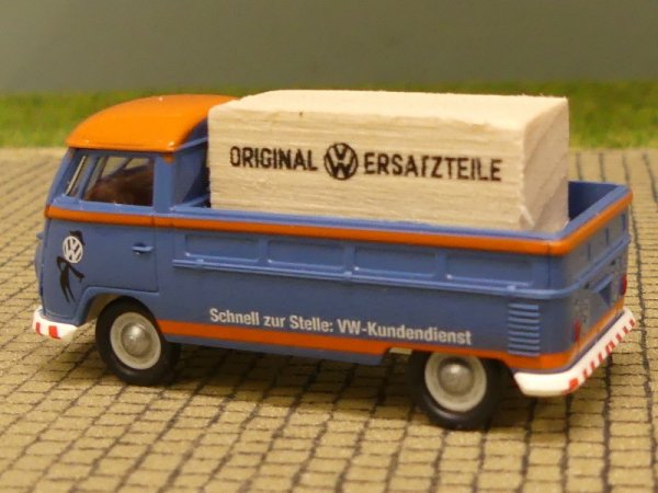 1/87 Brekina # 2281 VW T1b VW Kundendienst, Pritsche mit Holzkiste